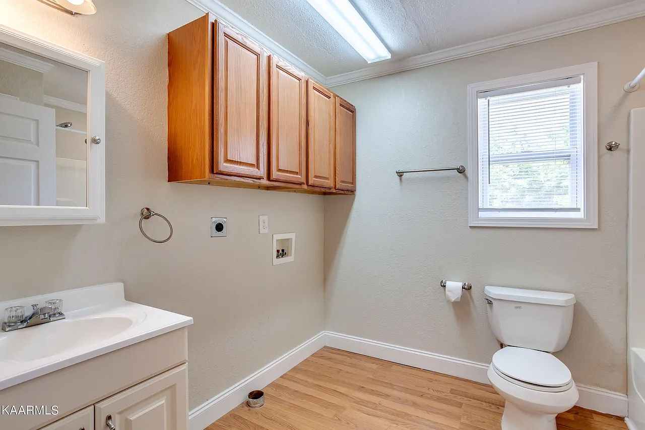 Building Photo - 4919 Coster Rd