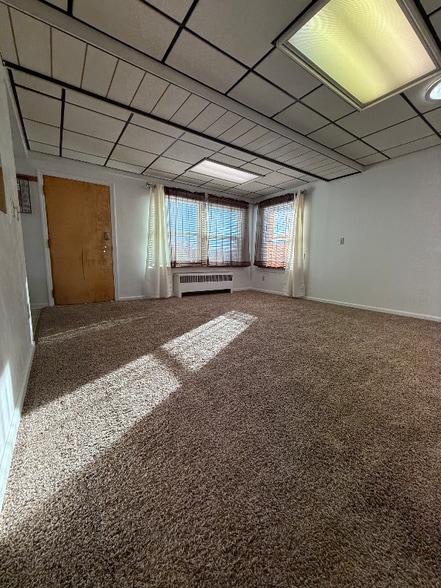 Building Photo - 326 5th Ave SE