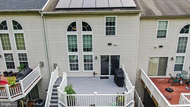 Building Photo - 4749 Thistle Hill Dr