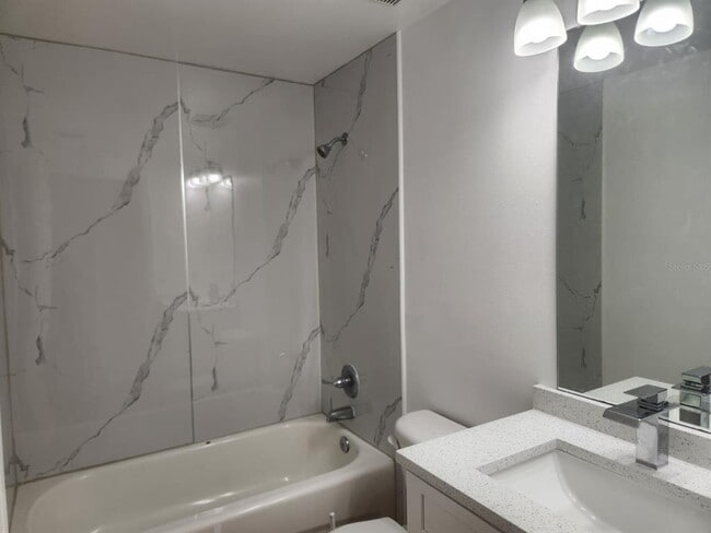 Building Photo - 10873 Windsor Walk Dr