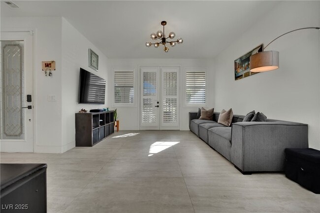 Building Photo - 10336 Early Morning Ave