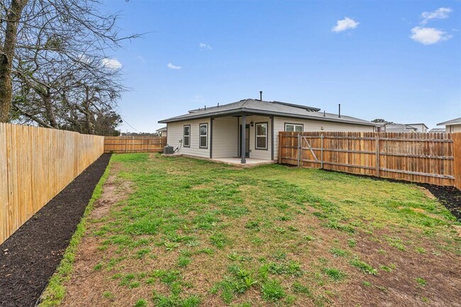 Building Photo - 100 Deserti Rd