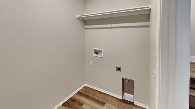 Building Photo - 9352 NW 124th St