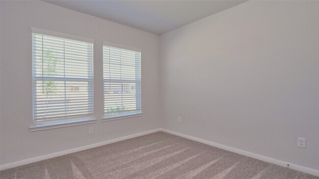 Building Photo - 2556 Allegretto Sea Dr