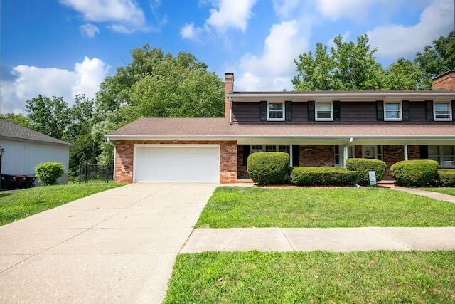 Building Photo - Large Duplex in Far North Peoria