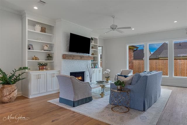 Building Photo - 9827 Canebrake Ln