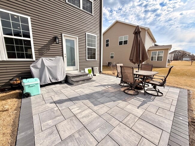 Building Photo - 12460 S Compass Ave