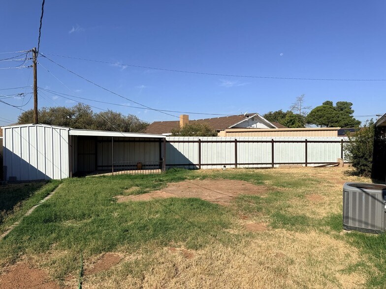 Building Photo - 4252 Candy Ln