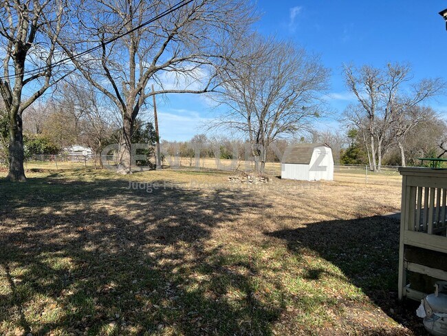 Building Photo - Charming 3/1/1 Bungalow in Waxahachie For Rent!
