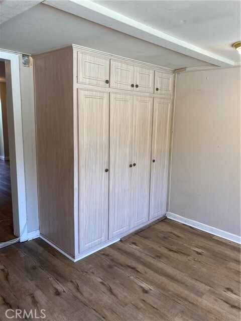 Building Photo - 209 E Wilson Ave