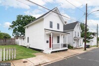 Building Photo - 107 West St