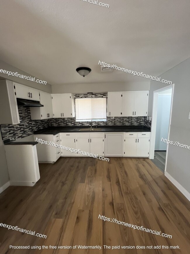 Building Photo - Nice Home For Rent