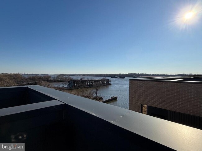 Building Photo - 3119 Pierview Ln