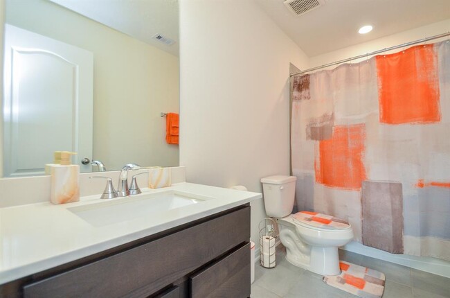 Building Photo - 11624 Moonstruck Ln