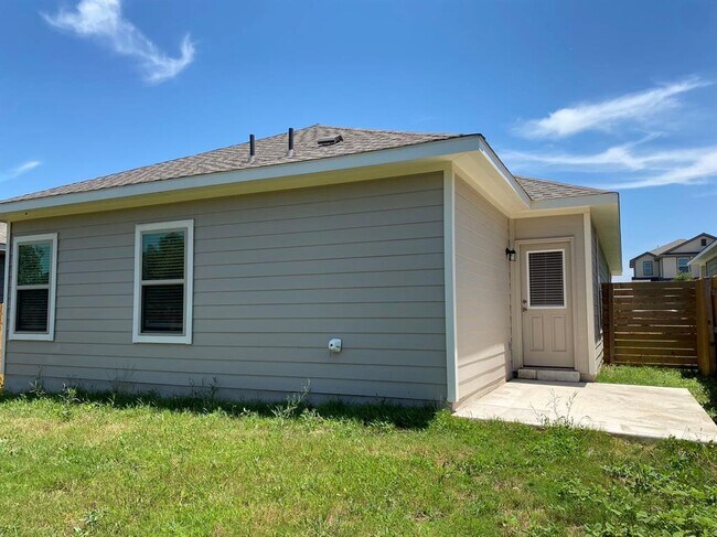 Building Photo - 241 Syrah Ct