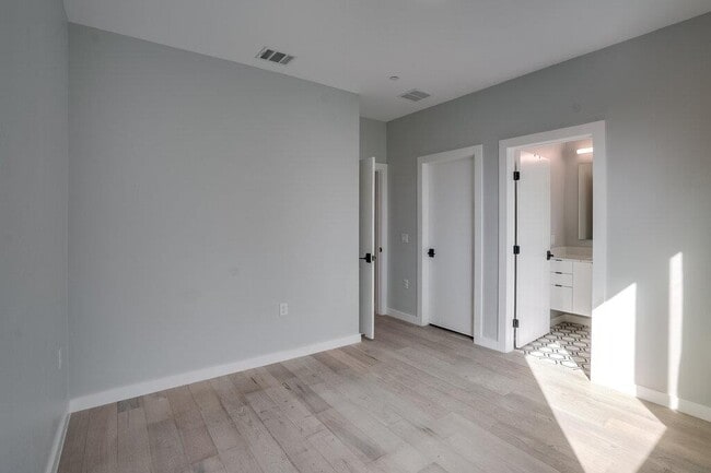 Building Photo - 2108 Tillery St