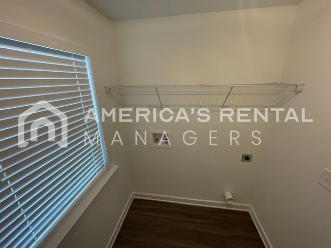 Building Photo - DEPOSIT PENDING! Home for Rent in Oak Grove, AL!!! Available to View Now!