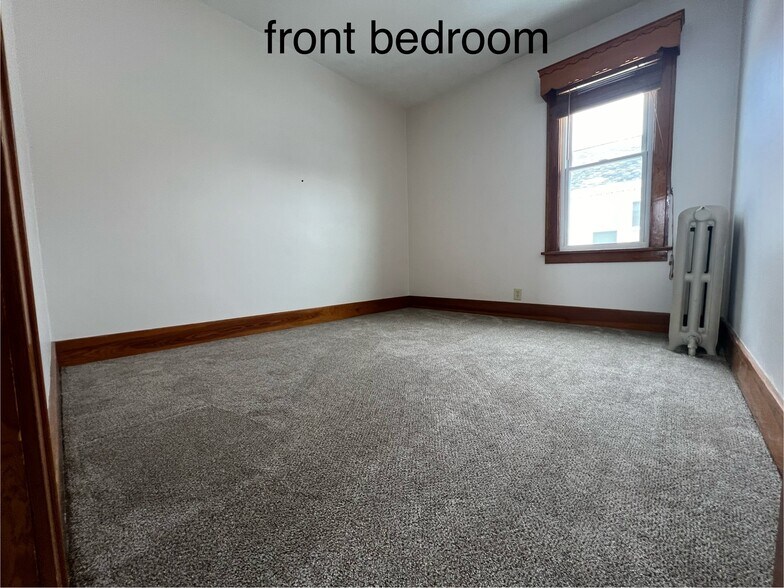 Building Photo - 31 Mathias Ave