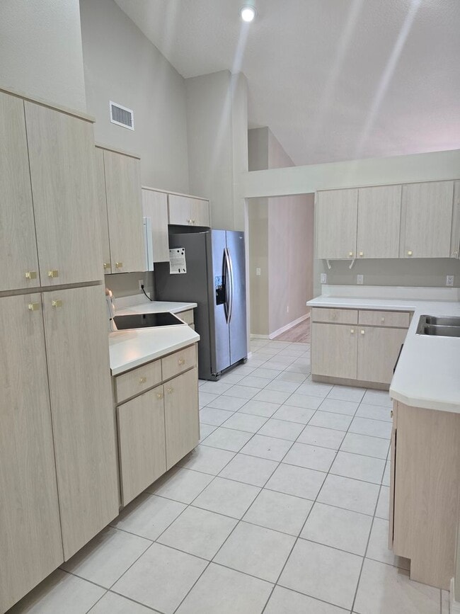Building Photo - Beautiful 3/2/2 in Sugarmill Woods!!!