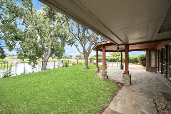 Building Photo - 24543 Pelican Hill Dr