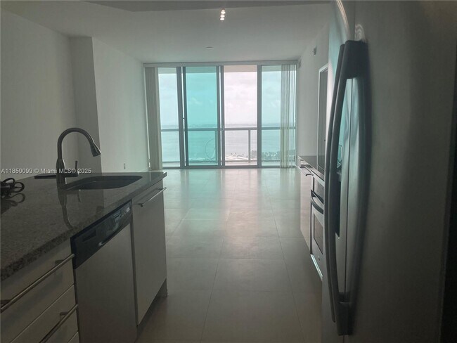 Building Photo - 888 Biscayne Blvd