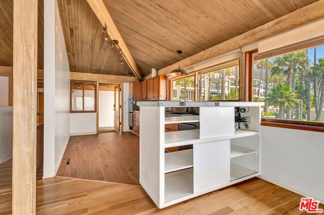 Building Photo - 26636 Latigo Shore Dr