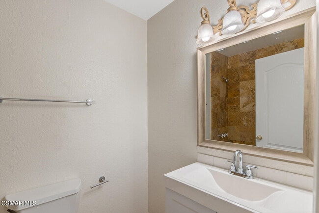 Building Photo - 166 Knollwood Dr