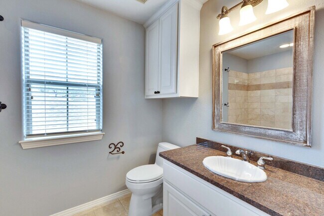 Building Photo - 11603 Ladera Vista Dr
