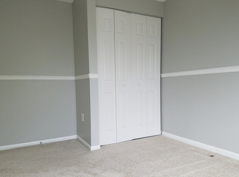 Building Photo - 358 Delmar Ct