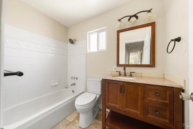 Building Photo - 436 Corte Lagos