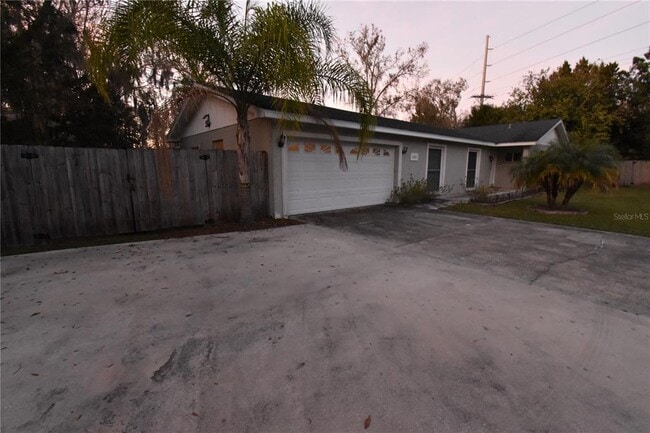 Building Photo - 13801 Cherry Creek Dr