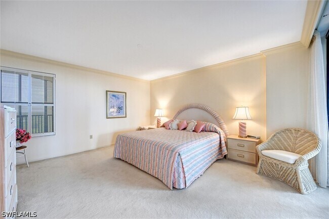 Building Photo - 6000 Pelican Bay Blvd