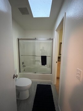 Building Photo - 1421 Elm Dr