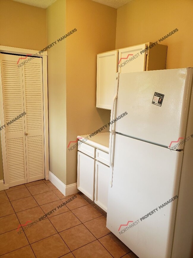 Building Photo - STATUS: AVAILABLE  | R191B | $1795
