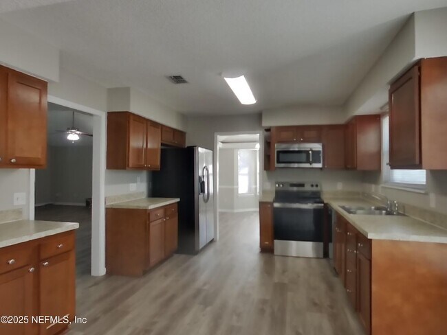 Building Photo - 4171 Dunraven Ln