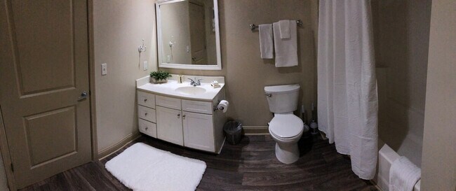 Building Photo - 721 Gov Morrison St