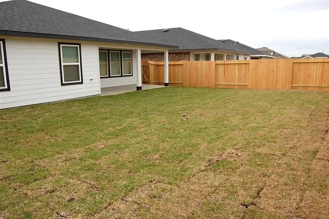Building Photo - 7839 Murciana Dr