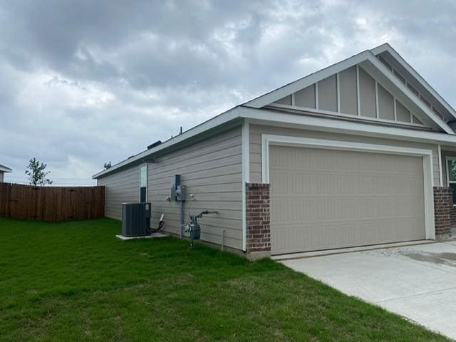 Building Photo - 7950 Gus Wilson Dr