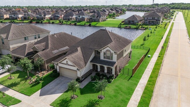 Building Photo - 2202 Anzio Ct