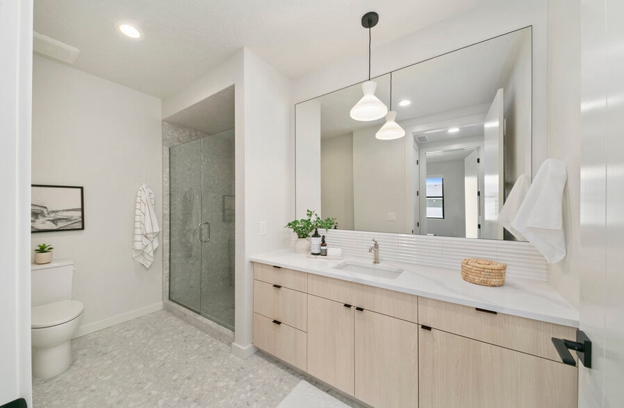 Building Photo - 4340 E Haystack St