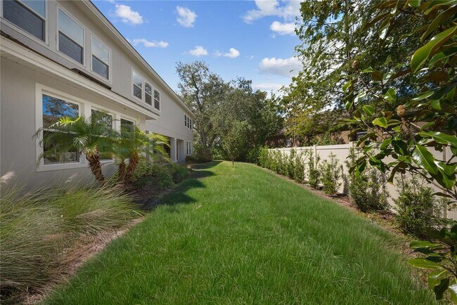 Building Photo - 10199 Brocksport Cir