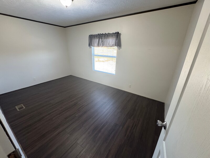 Building Photo - 1926 Wilsonville Rd