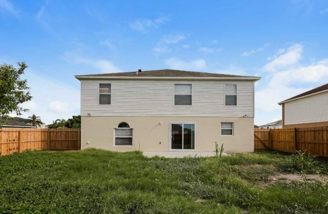 Building Photo - 6024 Kaley Dr