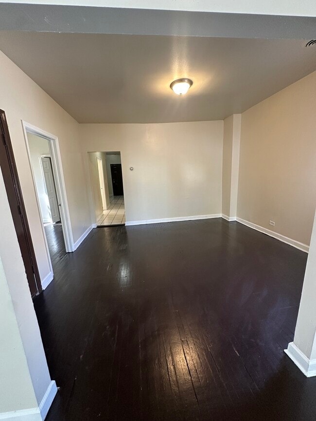 Building Photo - 4040 W Polk St