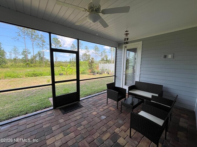 Building Photo - 211 Diamondback Ave