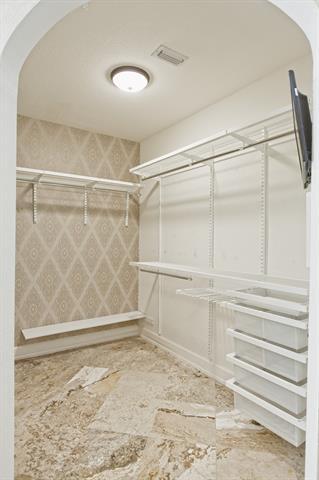 Building Photo - 4501 Postbridge Dr