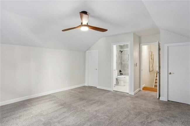 Building Photo - 1536 Oak Grove Rd