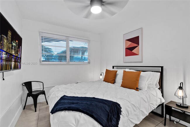 Building Photo - 6650 McKinley St