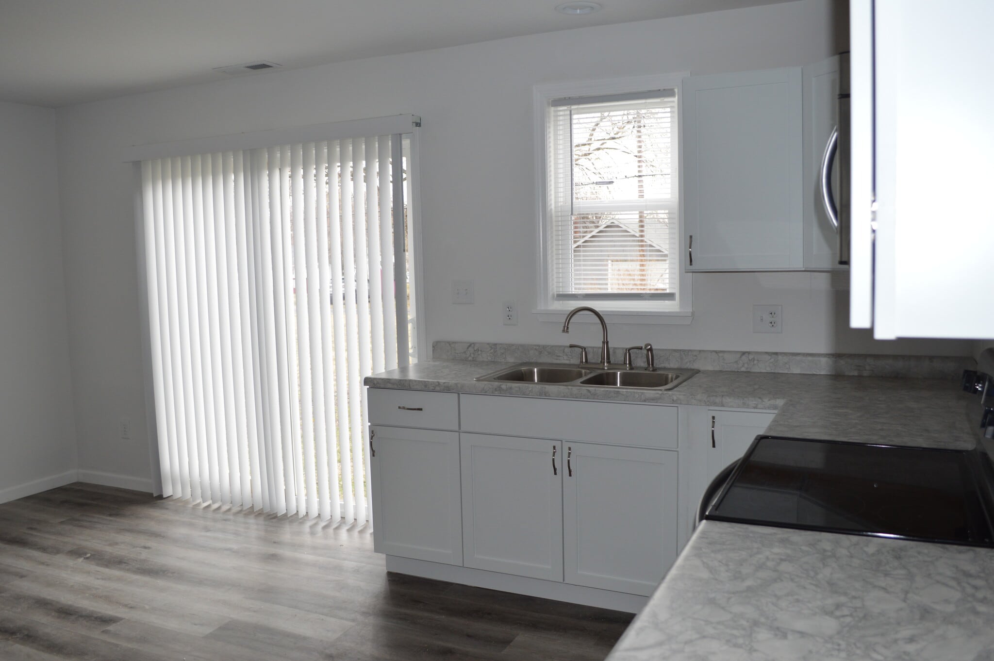 Kitchen - 800 S Diamond St