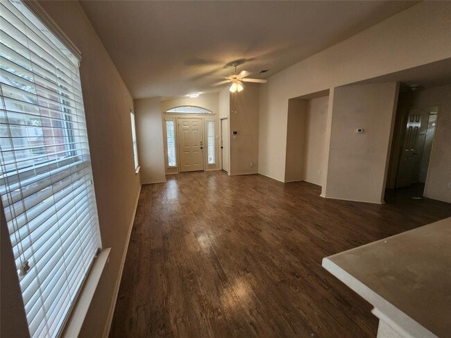 Building Photo - 11620 Paul E Anderson Dr